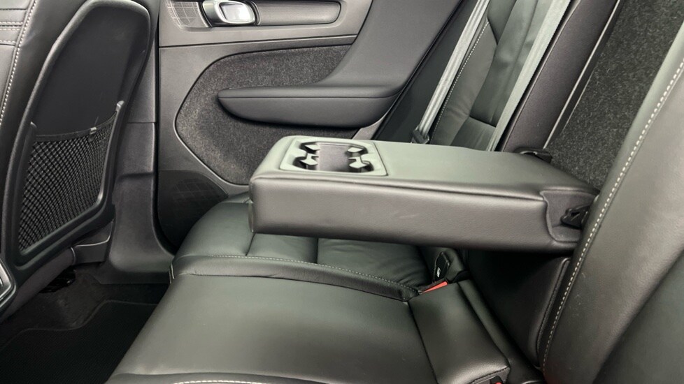 Used Volvo XC40 2022 for sale - 77205654: Photo 34