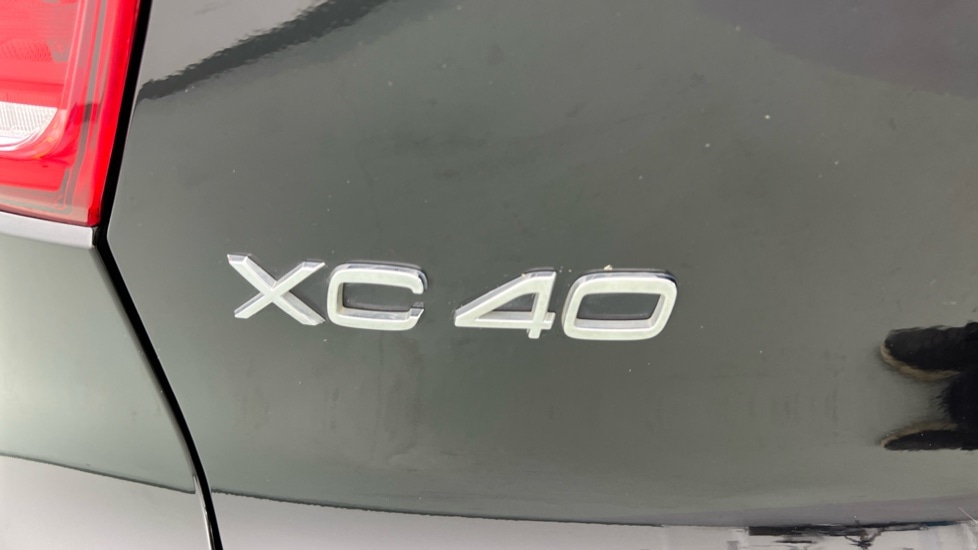 Used Volvo XC40 2022 for sale - 77205654: Photo 57