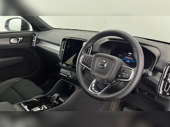Used Volvo XC40 2024 for sale - 75763979: Photo