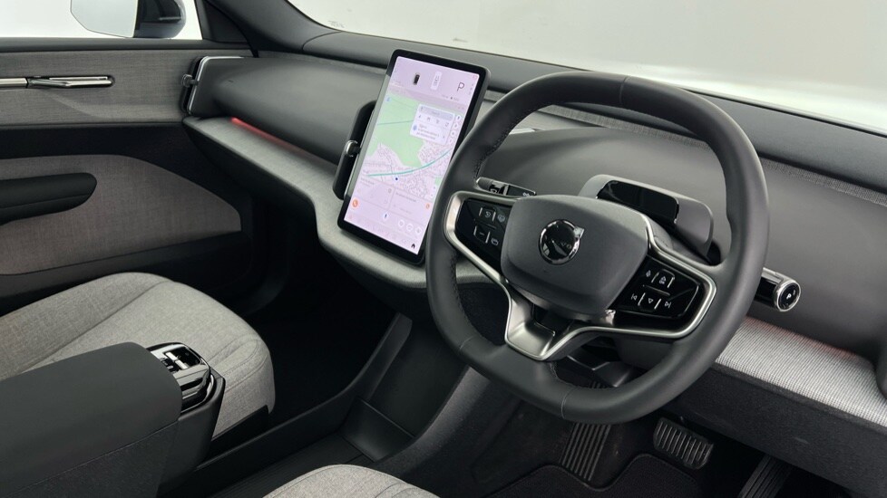 Used Volvo EX30 2025 for sale - 77702752: Photo 4