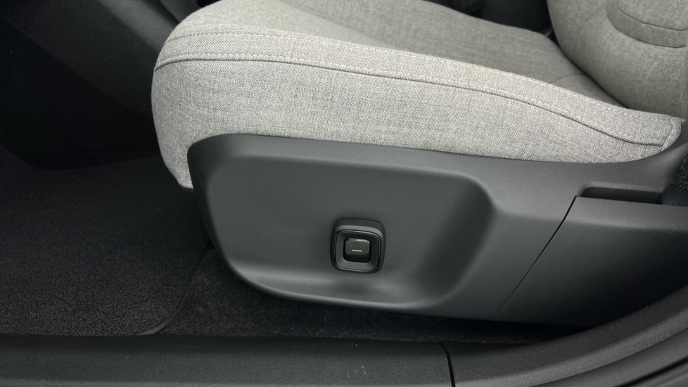 Used Volvo EX30 2025 for sale - 77702752: Photo 60