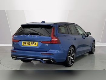 Used Volvo V60 2020 for sale - 76025309: Photo 2