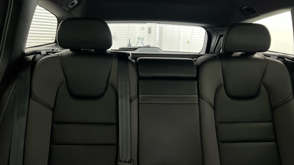 Used Volvo V60 2020 for sale - 76025309: Photo 36