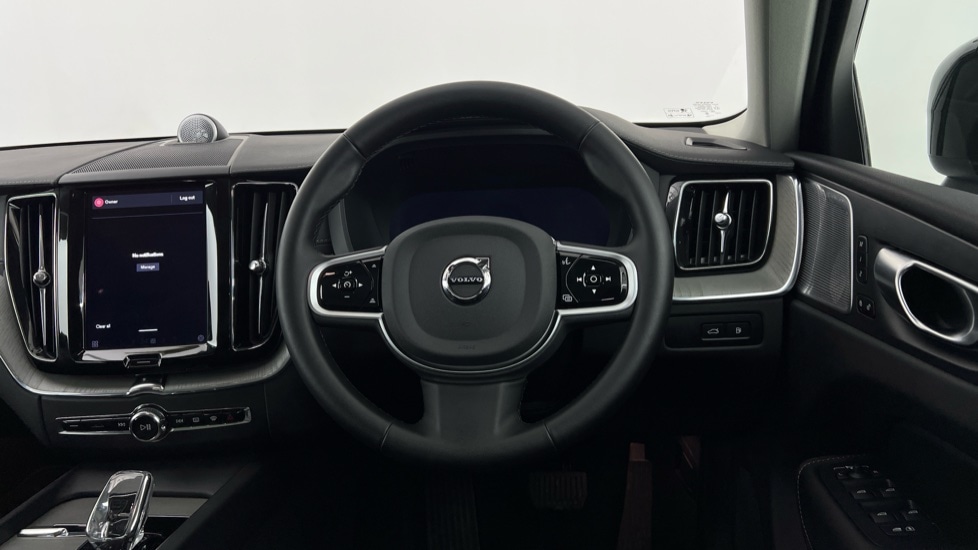 Used Volvo XC60 2025 for sale - 76580036: Photo 10