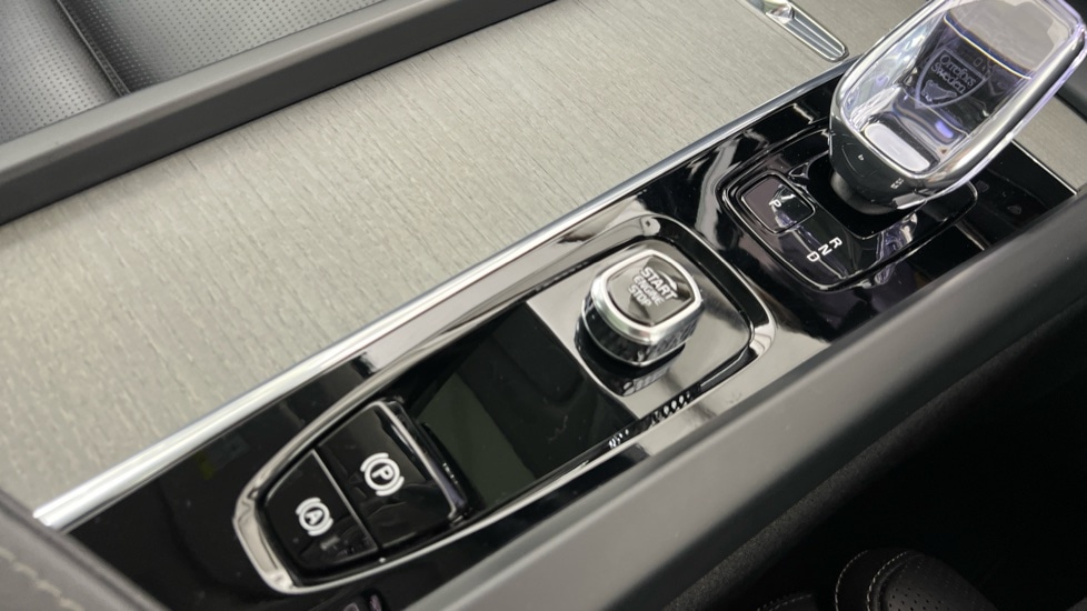 Used Volvo XC60 2025 for sale - 76580036: Photo 27