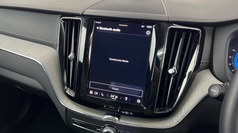 Used Volvo XC60 2025 for sale - 76580036: Photo 42