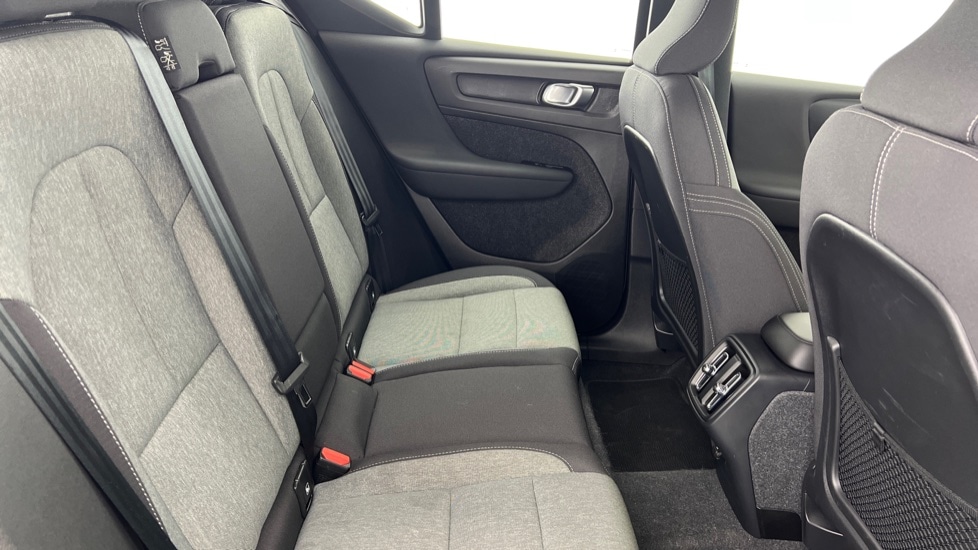 Used Volvo XC40 2023 for sale - 77848026: Photo 30