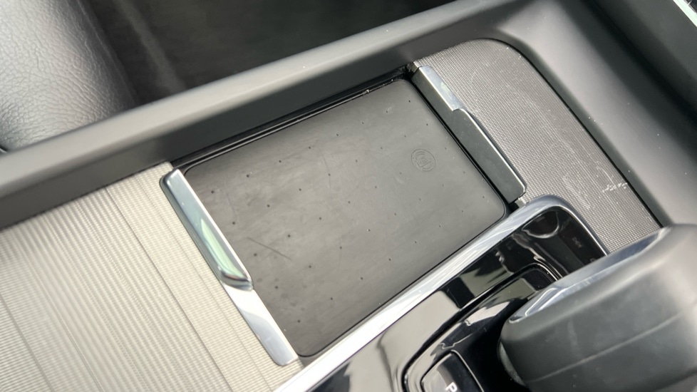 Used Volvo XC60 2023 for sale - 77160733: Photo 51