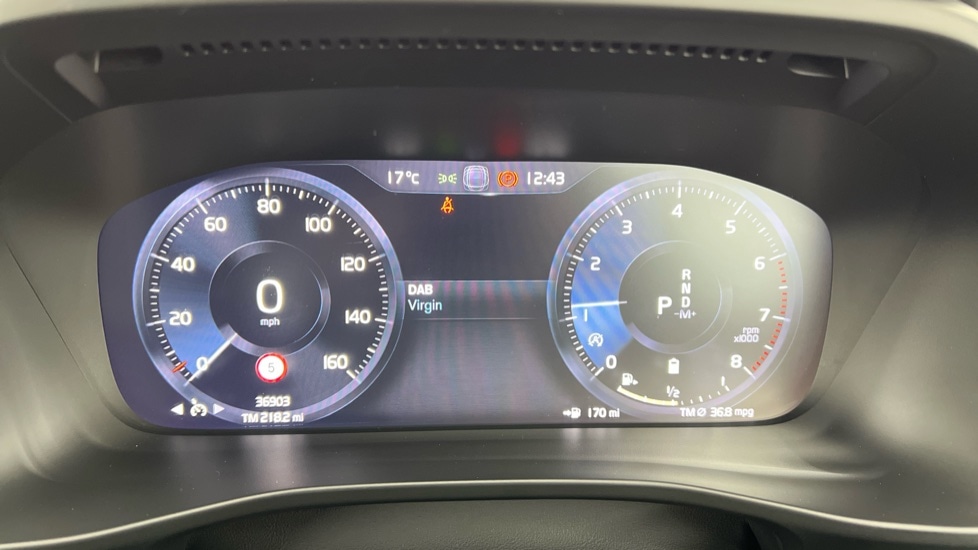 Used Volvo XC40 2020 for sale - 76097996: Photo 11