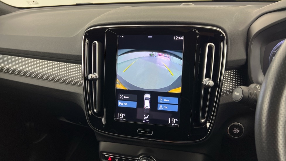 Used Volvo XC40 2020 for sale - 76097996: Photo 19