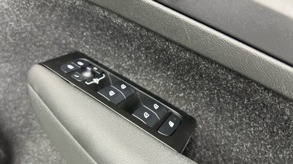 Used Volvo XC40 2020 for sale - 76097996: Photo 24