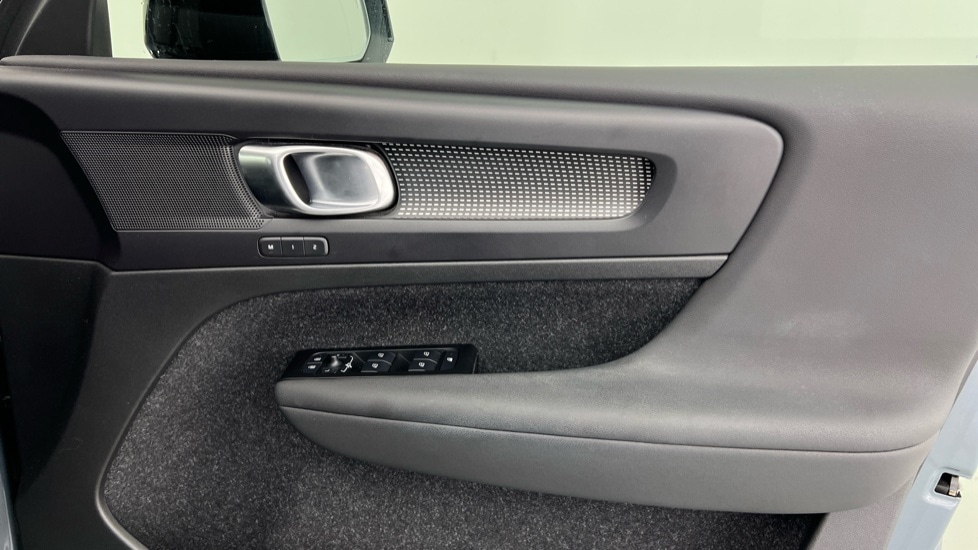 Used Volvo XC40 2020 for sale - 76097996: Photo 29