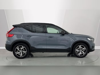Used Volvo XC40 2020 for sale - 76097996: Photo 3