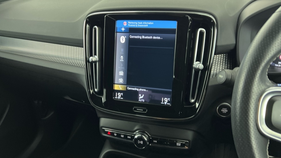 Used Volvo XC40 2020 for sale - 76097996: Photo 41