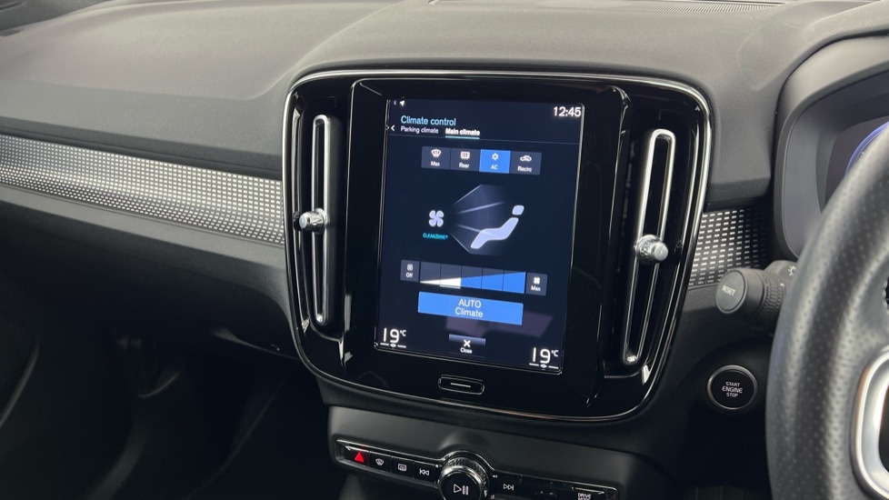 Used Volvo XC40 2020 for sale - 76097996: Photo 42