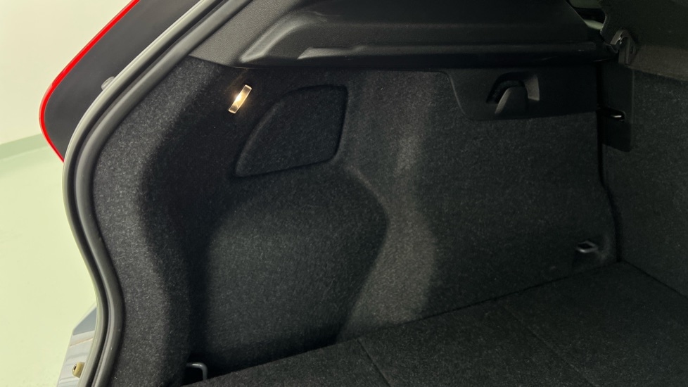 Used Volvo XC40 2020 for sale - 76097996: Photo 52