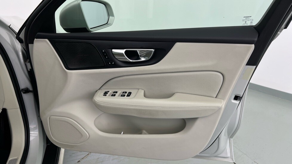 Used Volvo V60 2022 for sale - 77771144: Photo 29