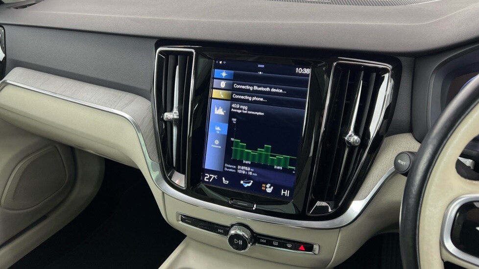 Used Volvo V60 2022 for sale - 77771144: Photo 44