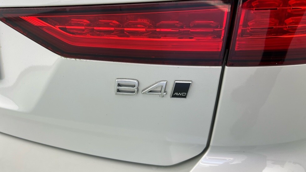 Used Volvo V60 2022 for sale - 77771144: Photo 51