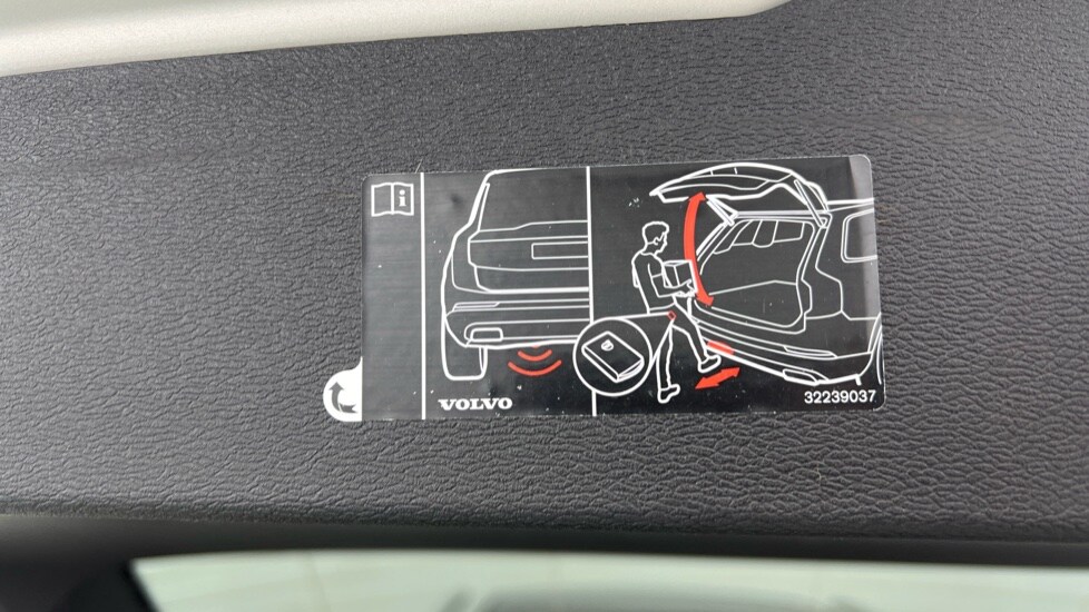 Used Volvo V60 2022 for sale - 77771144: Photo 56