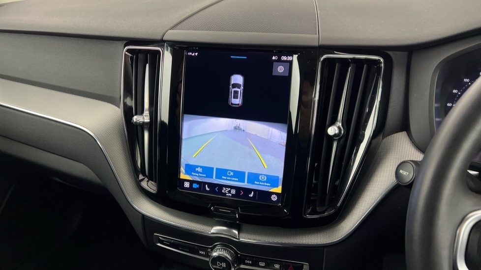 Used Volvo XC60 2023 for sale - 76773130: Photo 19