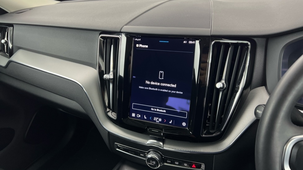 Used Volvo XC60 2023 for sale - 76773130: Photo 44