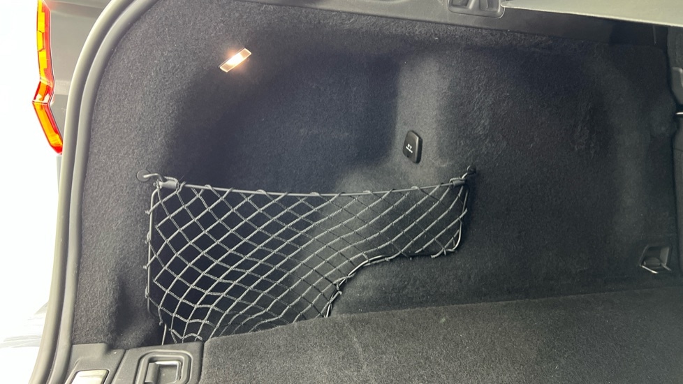 Used Volvo XC60 2023 for sale - 76773130: Photo 56