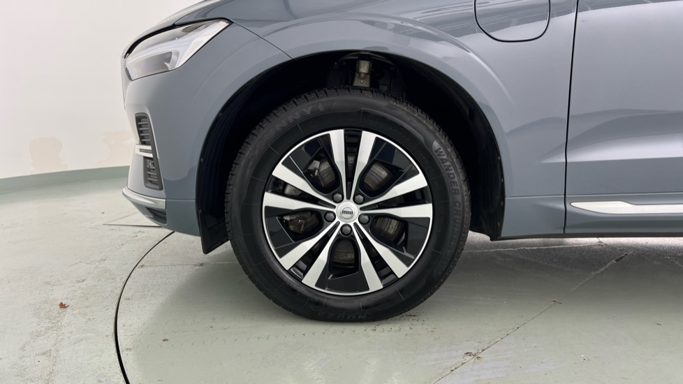 Used Volvo XC60 2023 for sale - 76773130: Photo 59