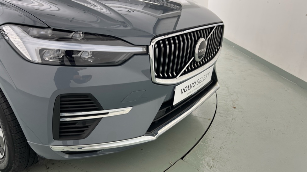 Used Volvo XC60 2023 for sale - 76773130: Photo 64