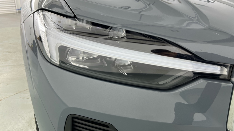 Used Volvo XC60 2023 for sale - 76773130: Photo 65