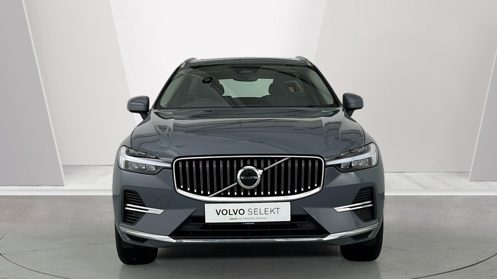 Used Volvo XC60 2023 for sale - 76773130: Photo 8