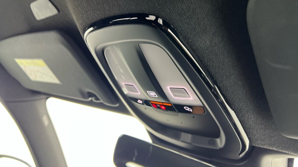 Used Volvo XC40 2024 for sale - 76168637: Photo 28