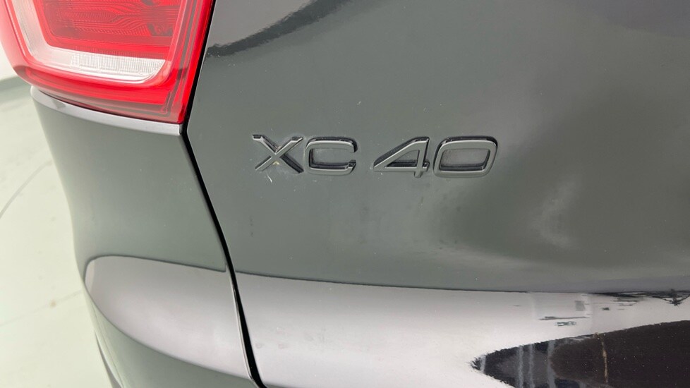Used Volvo XC40 2024 for sale - 76168637: Photo 57