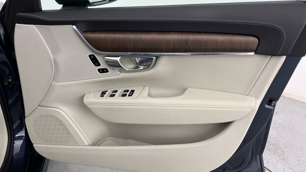 Used Volvo V90 2021 for sale - 76044384: Photo 29