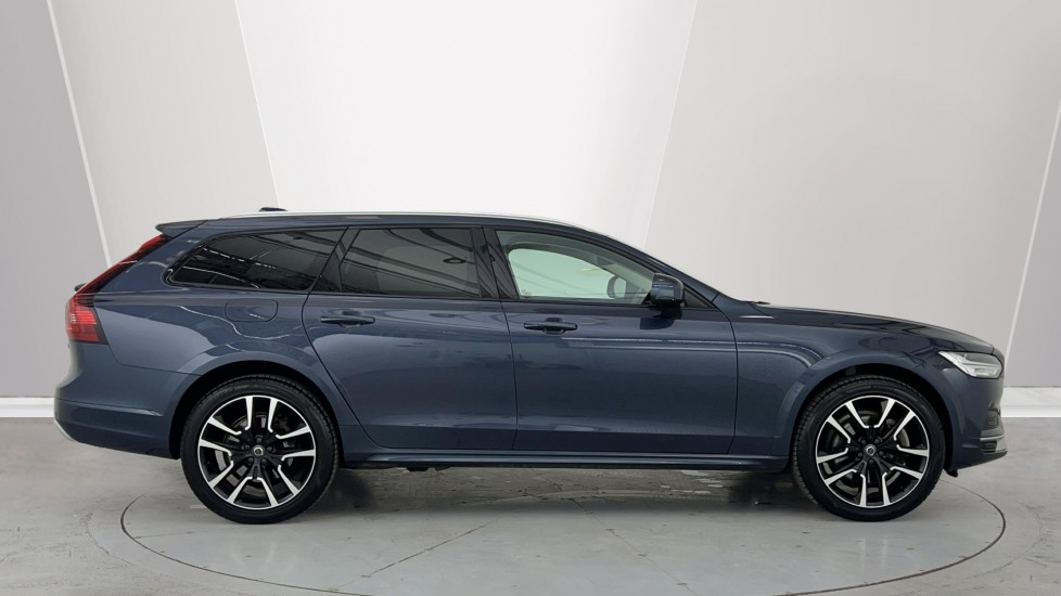 Used Volvo V90 2021 for sale - 76044384: Photo 3