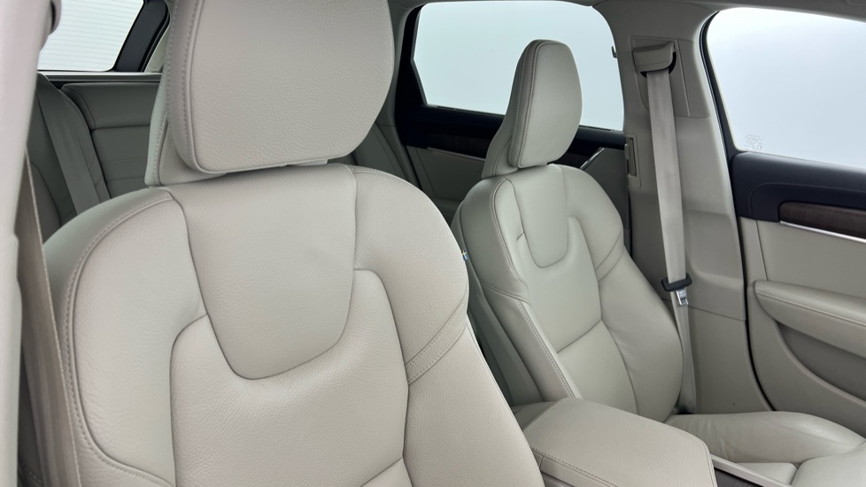 Used Volvo V90 2021 for sale - 76044384: Photo 31