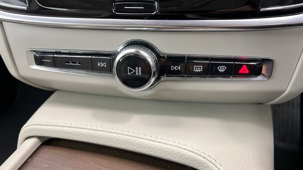 Used Volvo V90 2021 for sale - 76044384: Photo 50