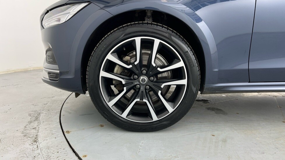 Used Volvo V90 2021 for sale - 76044384: Photo 57
