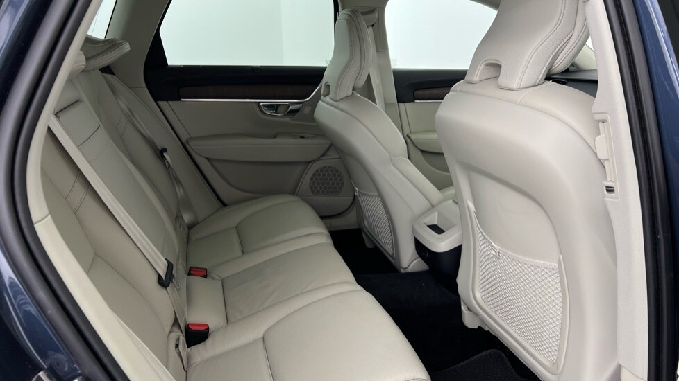Used Volvo V90 2021 for sale - 76044384: Photo 6