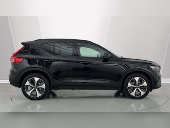 Used Volvo XC40 2022 for sale - 75771422: Photo