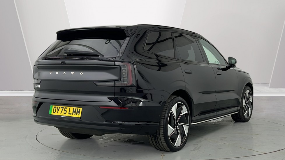 Used Volvo EX90 2025 for sale - 77995002: Photo 2