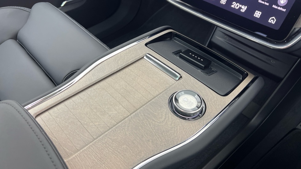 Used Volvo EX90 2025 for sale - 77995002: Photo 25