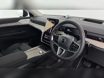 Used Volvo EX90 2025 for sale - 77995002: Photo