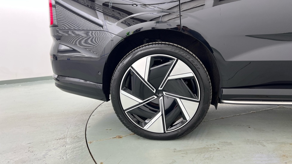 Used Volvo EX90 2025 for sale - 77995002: Photo 9