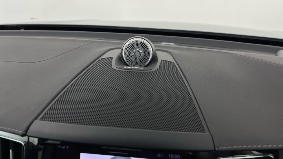 Used Volvo XC60 2025 for sale - 77428057: Photo 26