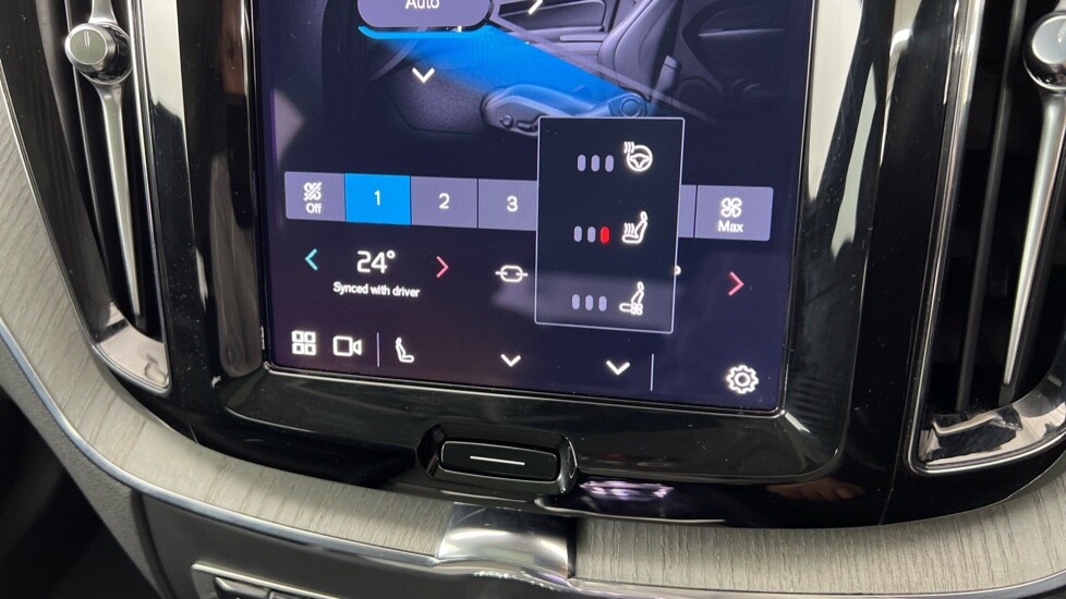 Used Volvo XC60 2025 for sale - 77428057: Photo 49