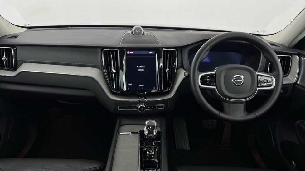 Used Volvo XC60 2025 for sale - 77428057: Photo 5