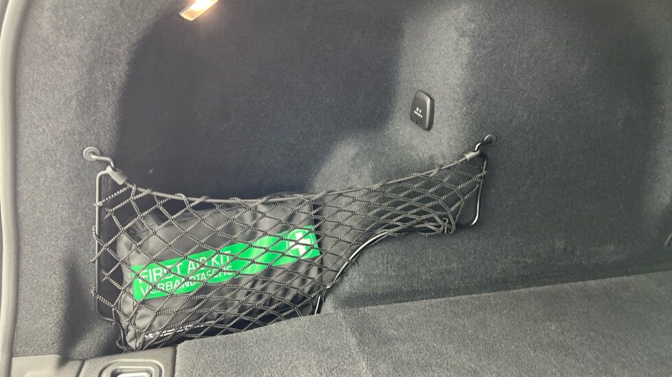 Used Volvo XC60 2025 for sale - 77428057: Photo 58