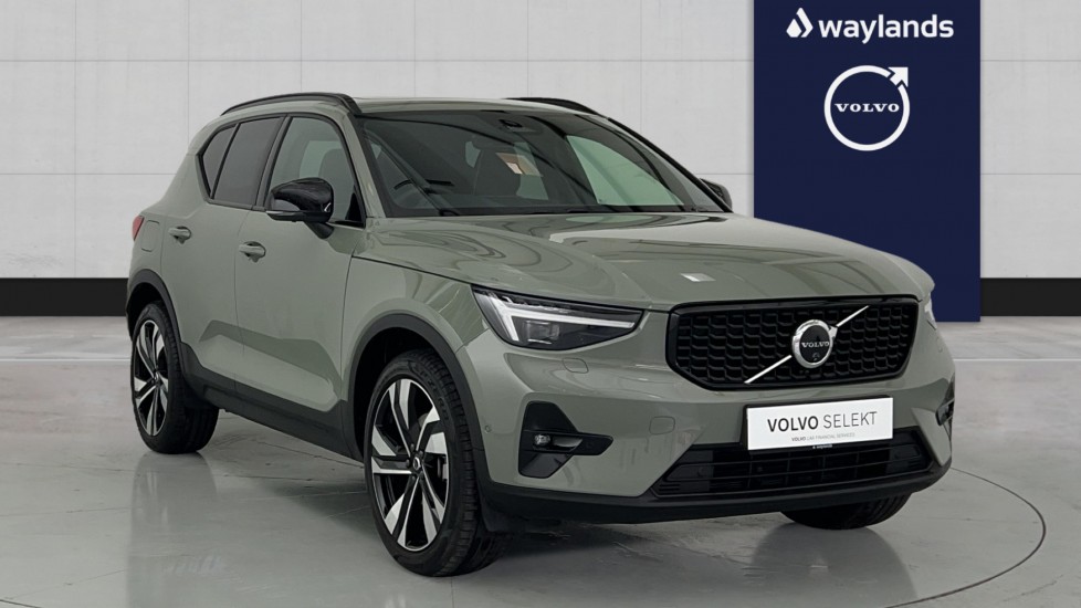 Used Volvo XC40 2025 for sale - 77406221: Photo 1