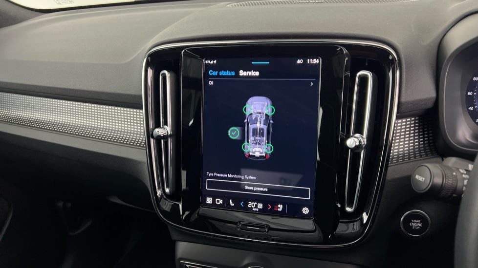 Used Volvo XC40 2025 for sale - 77406221: Photo 14